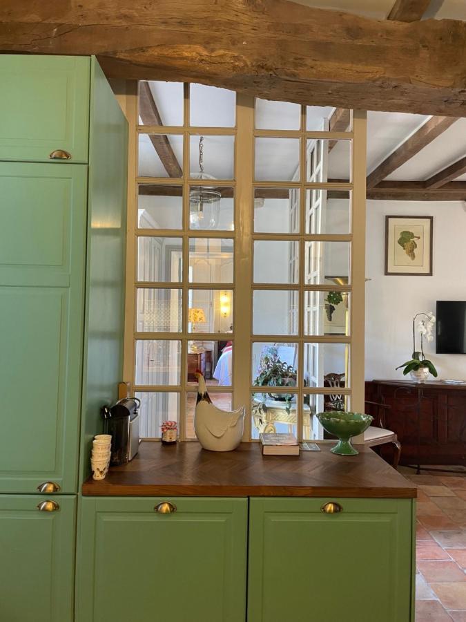 Gite De L'Antiquaire Au Coeur De La Citadelle 布拉耶圣卢斯 外观 照片